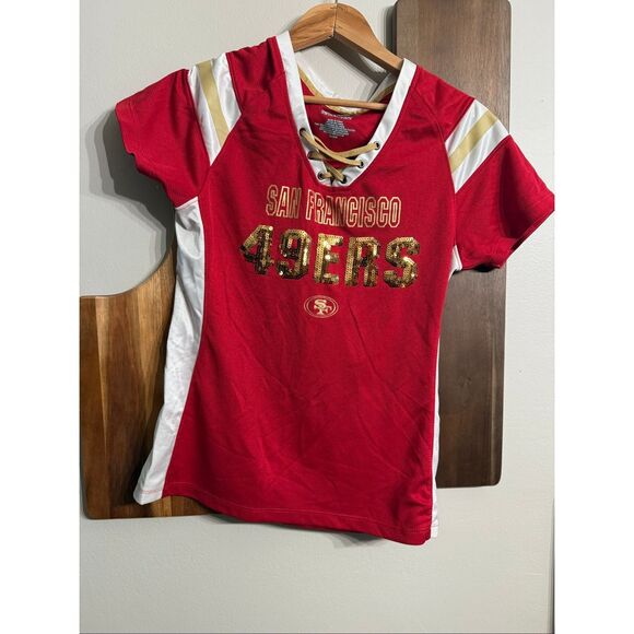 1st & Fashion San Francisco 49ers NFL Red Sparkly Lace-Up Jersey T-Shirt Small - Picture 1 of 4